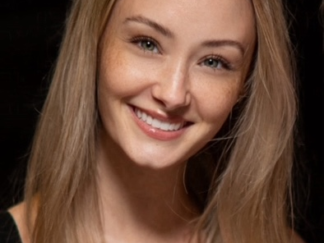 Lymphatic Drainage Therapy for the Face & Neck